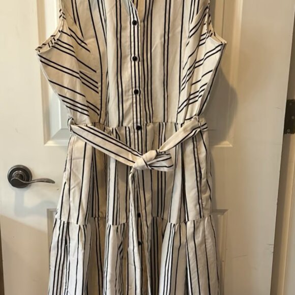 NWOT‎ In Stripe Dress - ivory - Picture 6 of 7